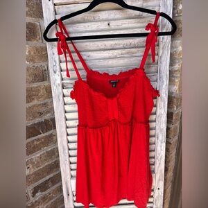 Torrid  Red  Stretch  Spaghetti Strap Smocked Tank Ruffle Size 1 Sweetheart.